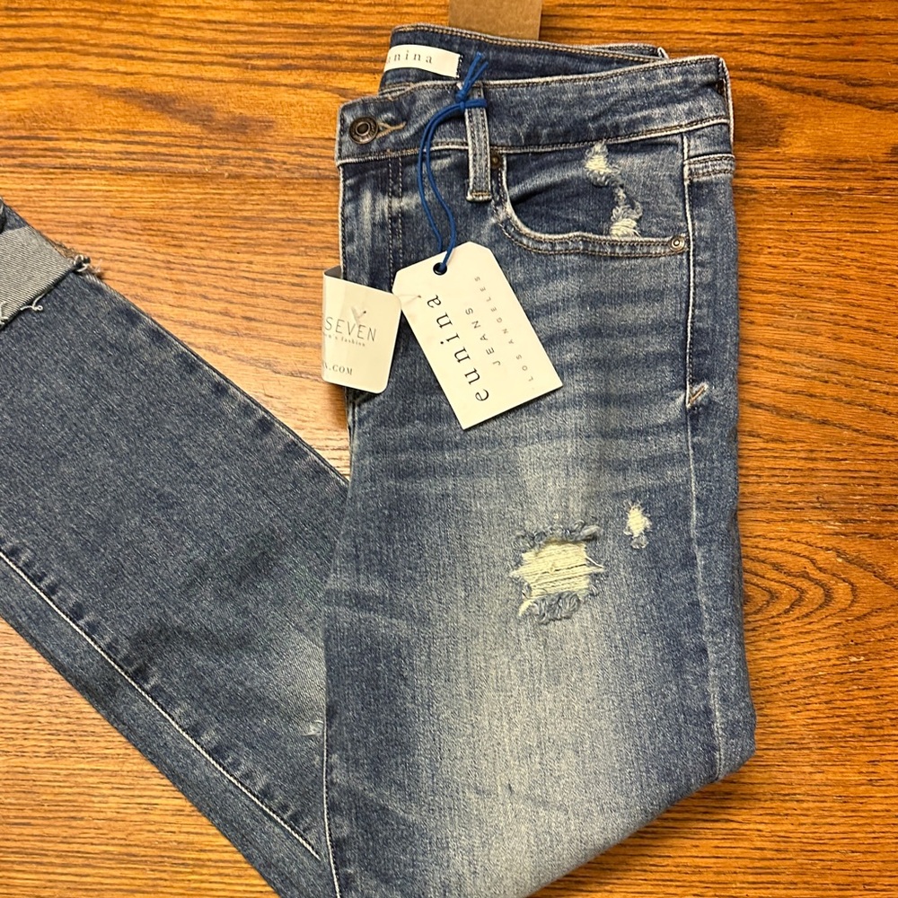 Eunina Women's Frayed Hem Blue Jeans - Picture 9 of 10